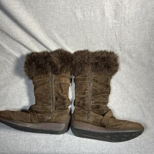 BRECHELLES Women's Boots Size 6-1/2 Faux Fur Zip Up Cozy!